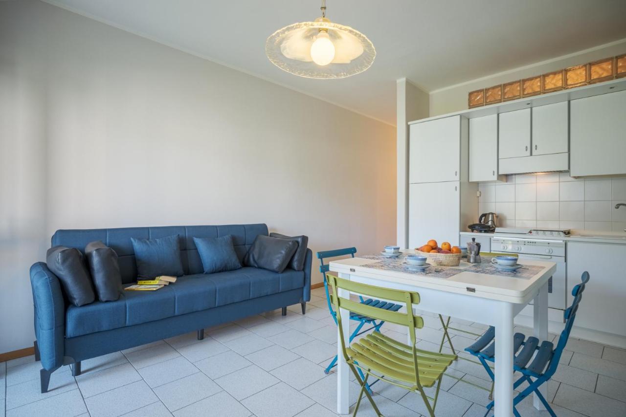 Interno 2 Apartment Iseo Bagian luar foto