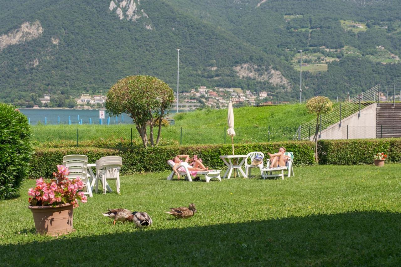 Interno 2 Apartment Iseo Bagian luar foto
