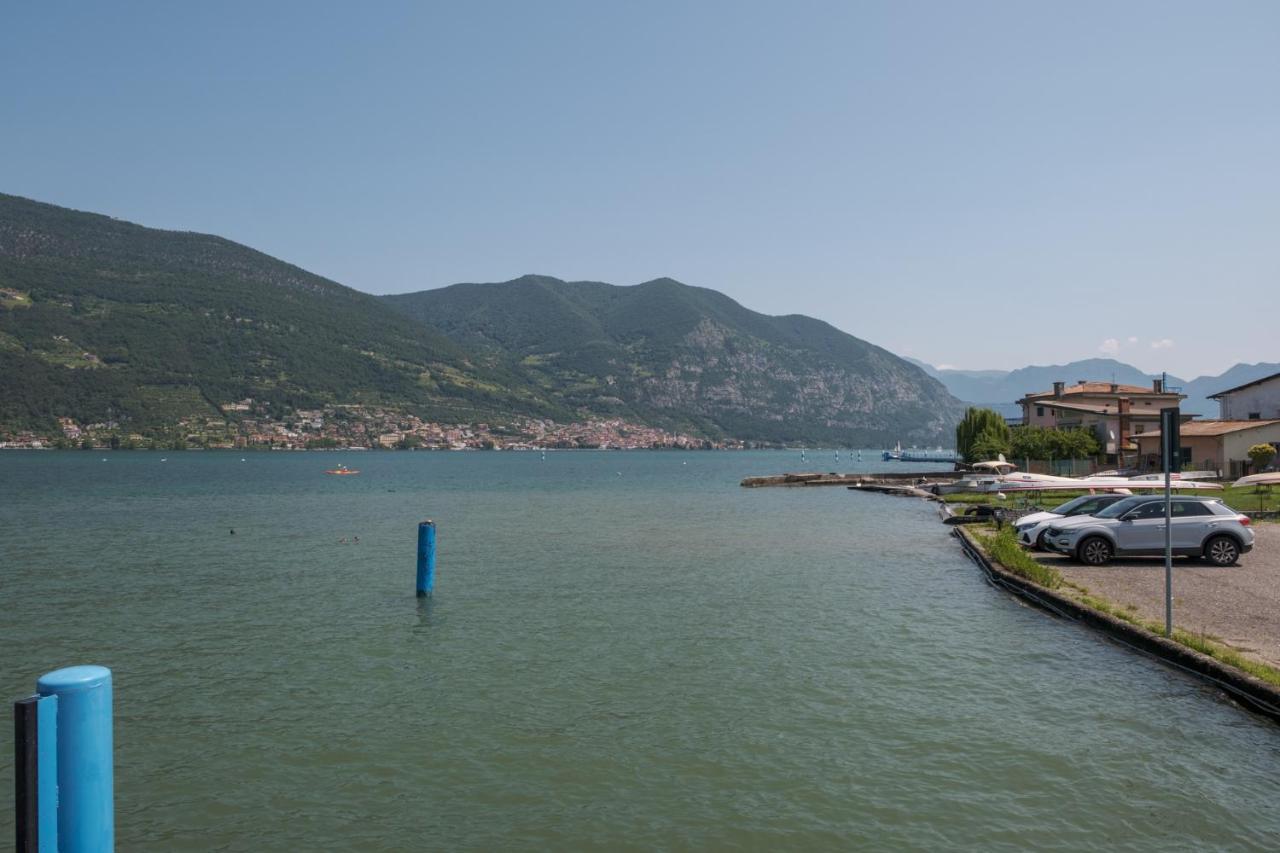 Interno 2 Apartment Iseo Bagian luar foto