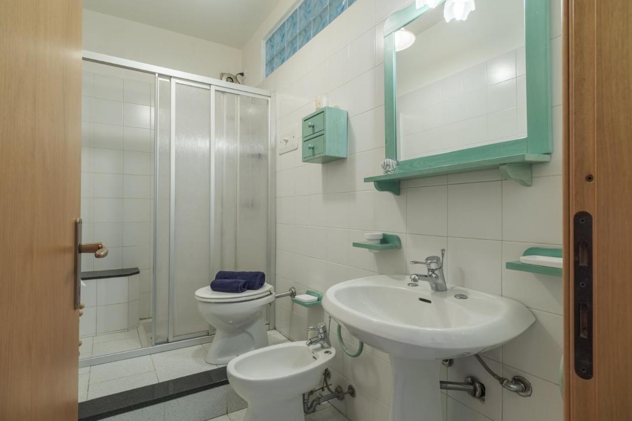 Interno 2 Apartment Iseo Bagian luar foto