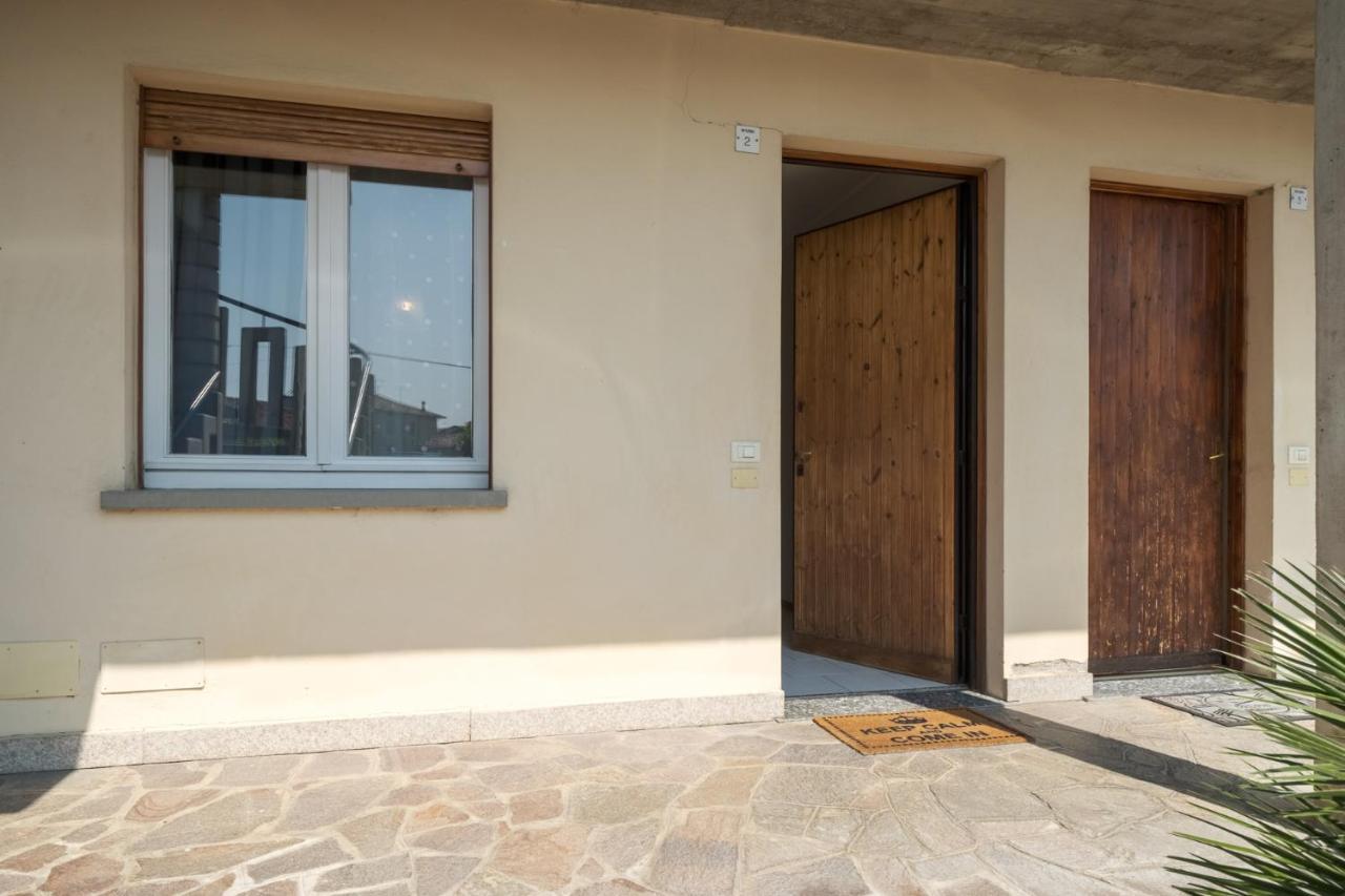 Interno 2 Apartment Iseo Bagian luar foto