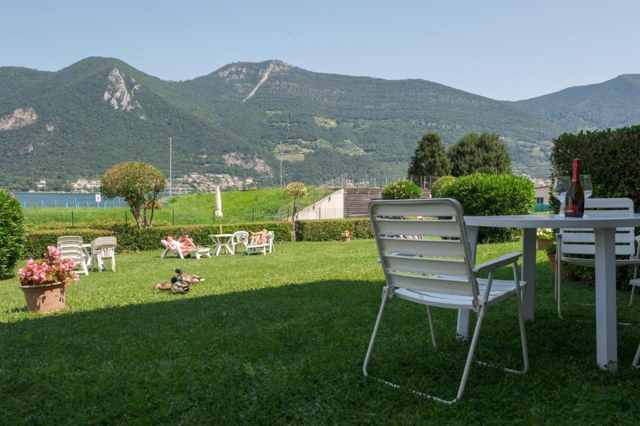 Interno 2 Apartment Iseo Bagian luar foto